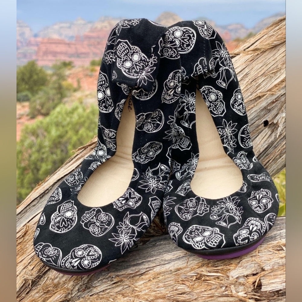 Storehouse Flats Black Suede Sugar Skulls *Brand New*